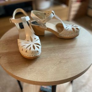 Lacy sandal Swedish Hasbeen clog